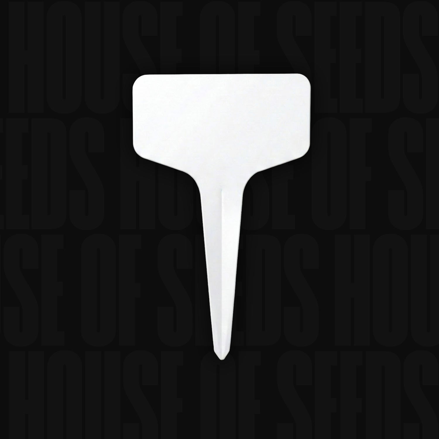 A Holy Hemp Pflanzen-Tags (T-Labels) blanko weißes Pflanzenetikett mit spitzem Ende auf schwarzem Hintergrund.