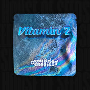 Glänzendes Grounded Genetics Vitamin Z Päckchen mit blauer Schrift